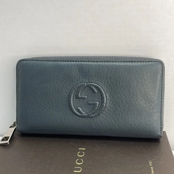 Authentic soho GUCCI gray leather wallet with Box, card, book and COA - Picture 3 of 15